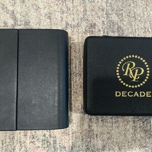 2 Humidors travel and storage .